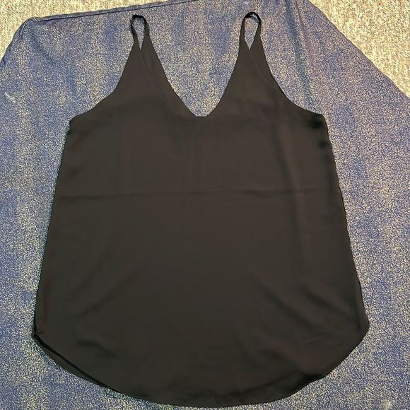 Kismet Double V Tank - Picture 8 of 10